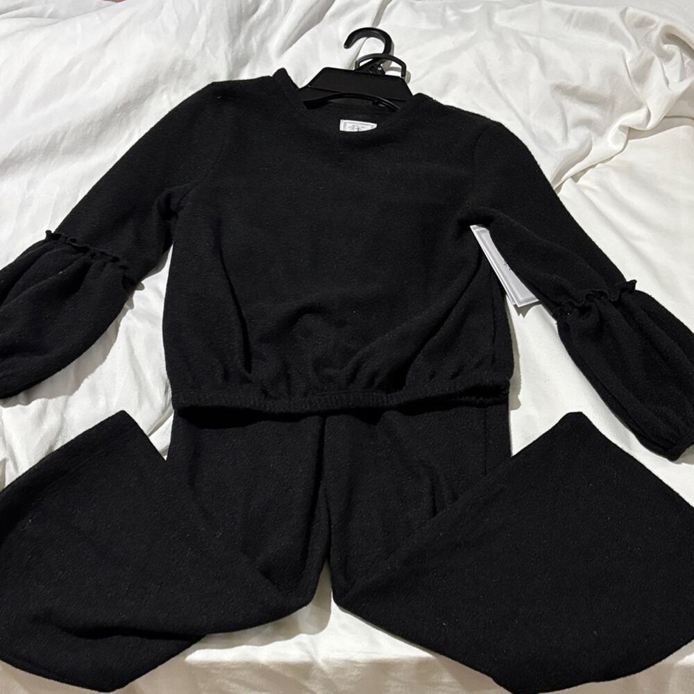 Colortree black sweatsuit billow sleeve bell bottom pants poly spandex nwt trend